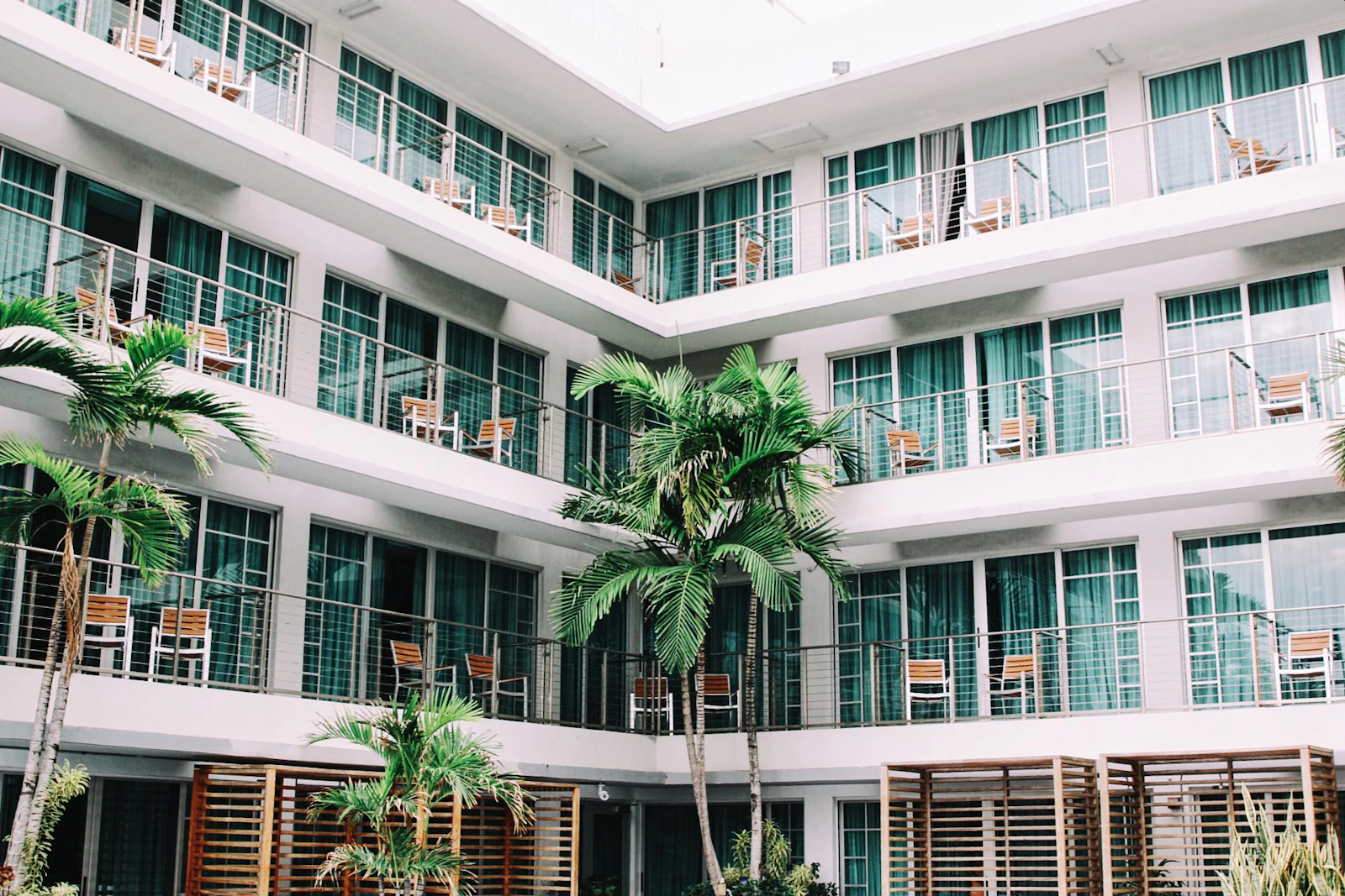 Las Americas Golden Tower